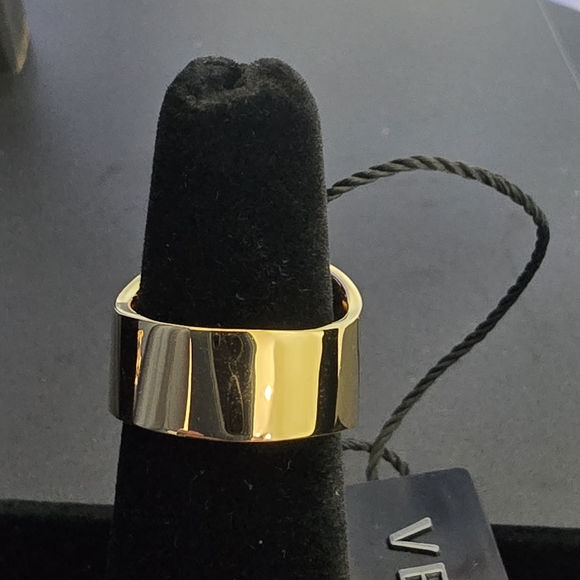 Versace Gold Medusa Signet Ring Size 5.75-NWT - Picture 7 of 10